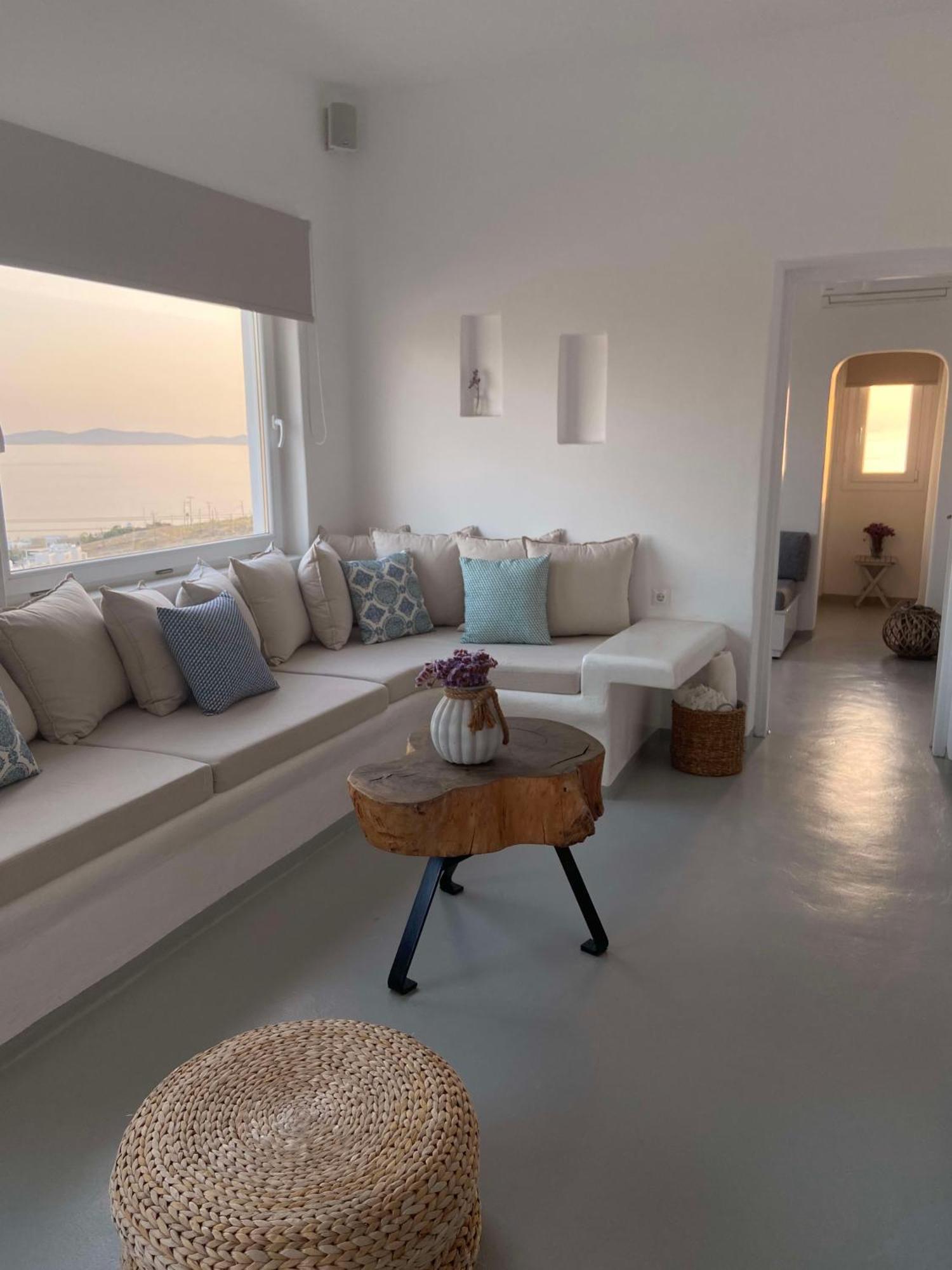 Mykonian Luxury Azure W Sea View And Pool Villa *